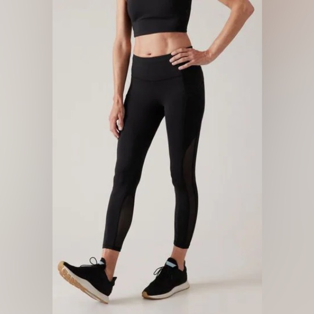 Athleta stash mesh legging